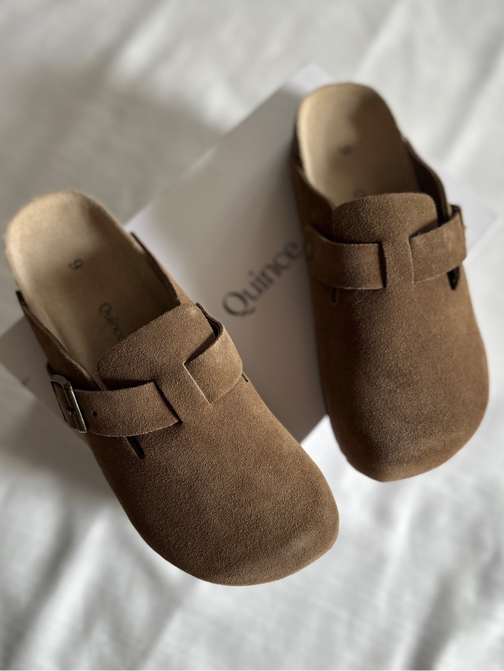 Quince Suede Water Repellent Clog Mule in Pecan Brown | 9   NIB